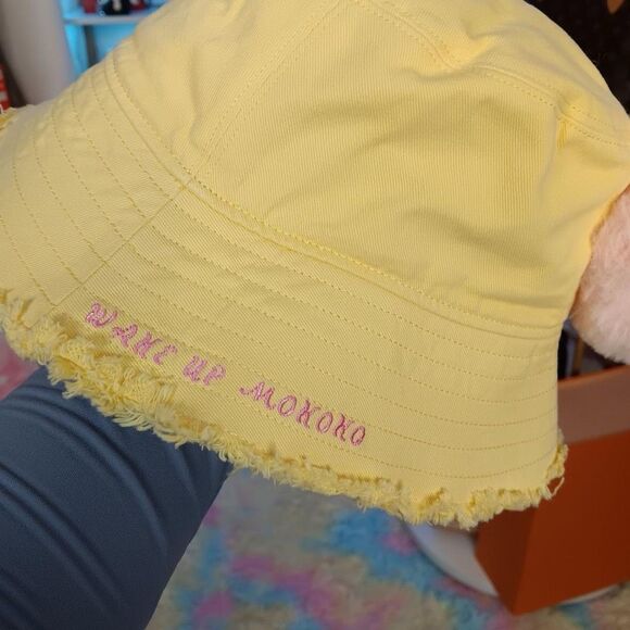 Pop Mart PopLand Mokoko Yellow Pink Plush Bucket Hat main image 8